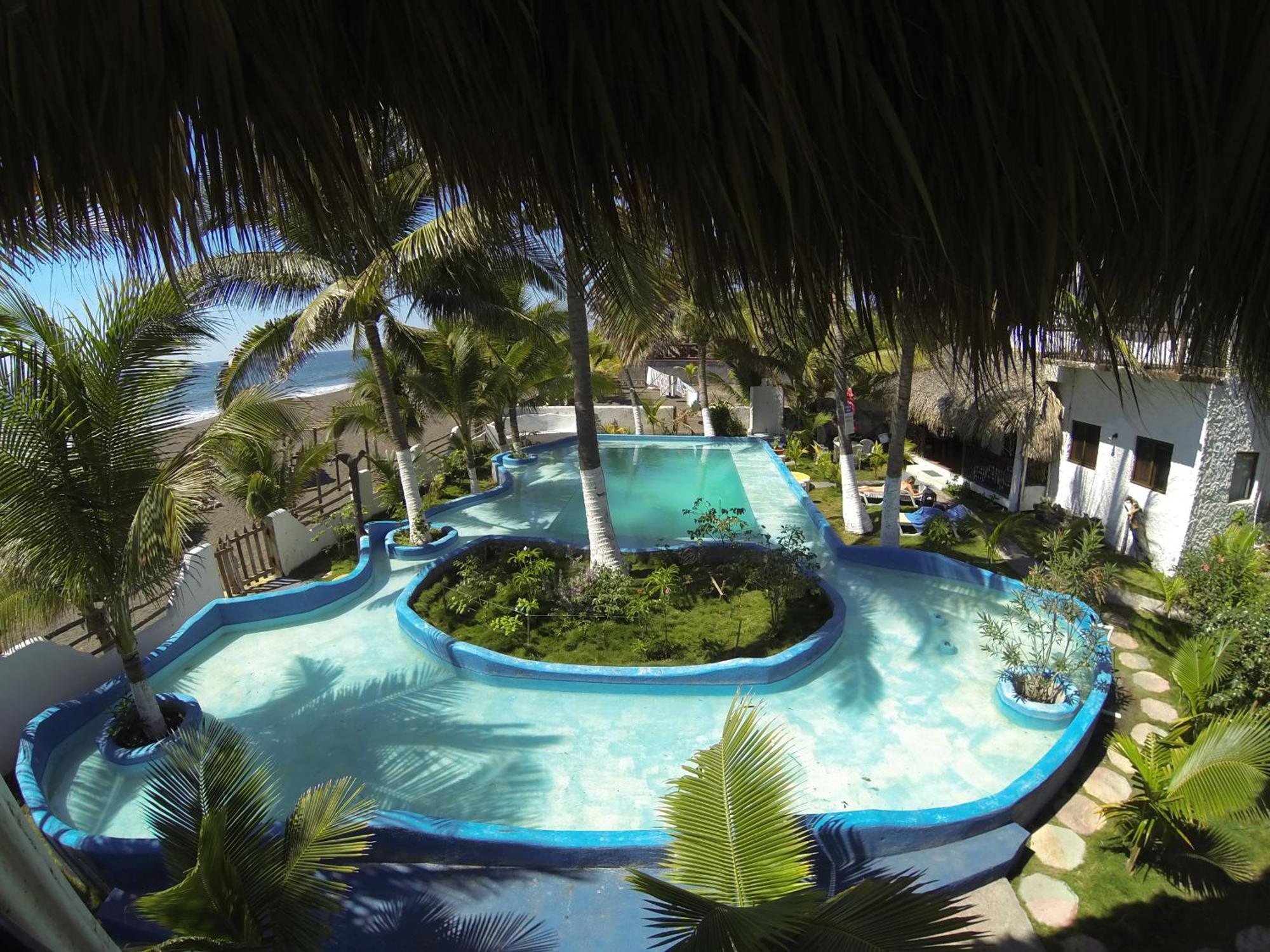 Marbella Eco Lodge Monterrico Eksteriør billede