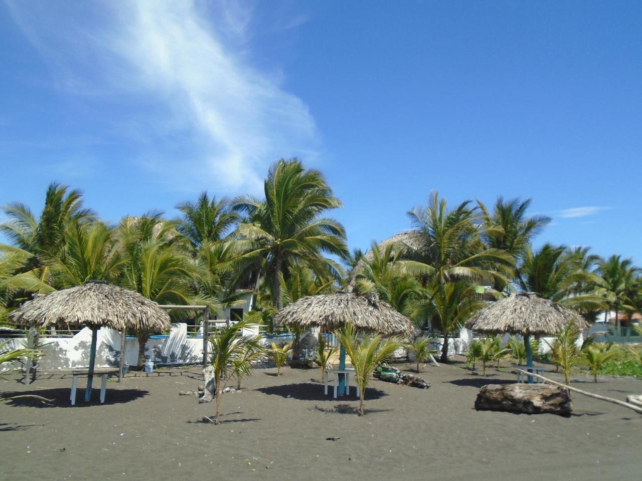 Marbella Eco Lodge Monterrico Eksteriør billede