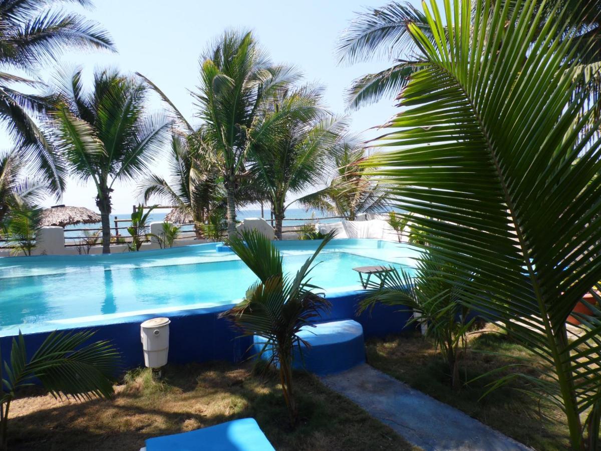 Marbella Eco Lodge Monterrico Eksteriør billede